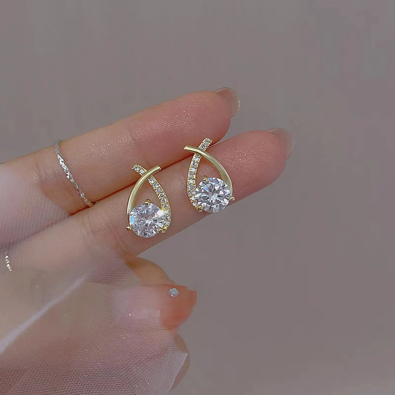 Shiny Micro-inlaid Rhinestone Earrings Ladies Fashion Delicate Geometric Cross Stud Earring Daily Life Party Ear Accessory