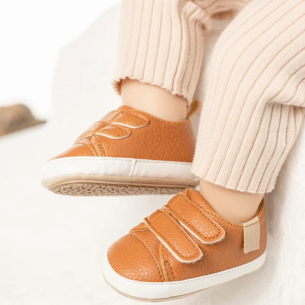 Classic Fashion Baby Casual Sneakers Vintage PU Leather 4 Colours Kids Baby Soft Rubber Sole Slip Resistant Infant Crib Shoes