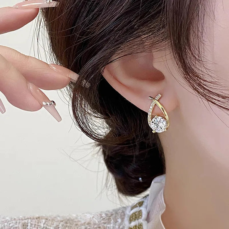 Shiny Micro-inlaid Rhinestone Earrings Ladies Fashion Delicate Geometric Cross Stud Earring Daily Life Party Ear Accessory